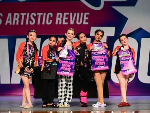 Long Island, NY - 5/12/2023 - Awards