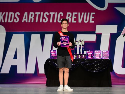 Long Island, NY - 5/12/2023 - Awards