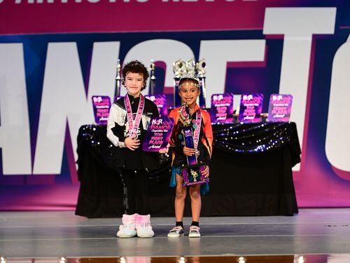 Long Island, NY - 5/12/2023 - Awards