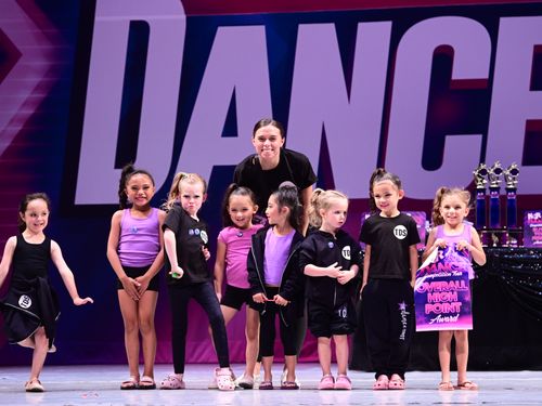 San Gabriel, CA - 4/28/2023 - Awards