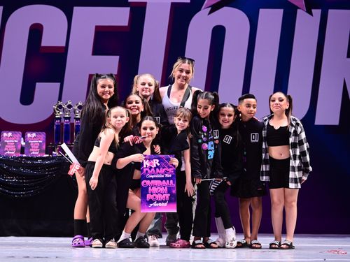 San Gabriel, CA - 4/28/2023 - Awards