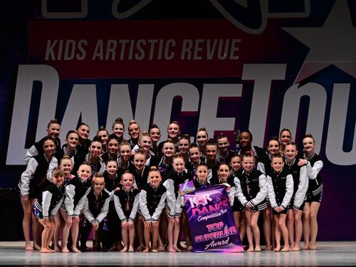 Chicago, IL - 3/8/2024 - Awards