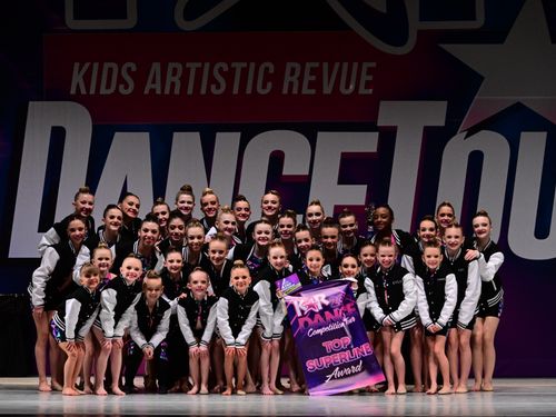 Chicago, IL - 3/8/2024 - Awards