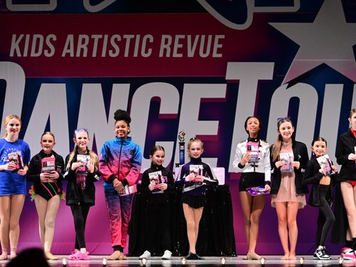Chicago, IL - 3/8/2024 - Awards