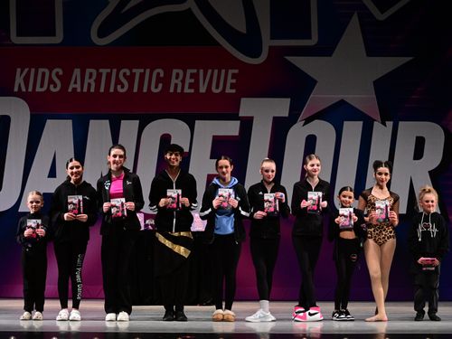 Chicago, IL - 3/8/2024 - Awards