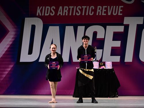 Chicago, IL - 3/8/2024 - Awards