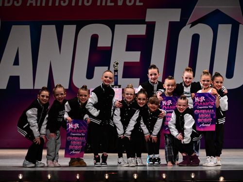 Chicago, IL - 3/8/2024 - Awards