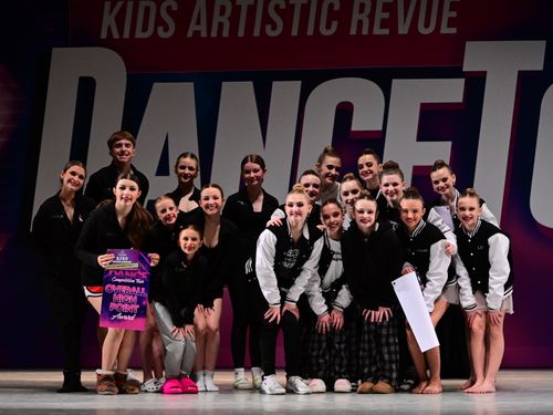 Chicago, IL - 3/8/2024 - Awards