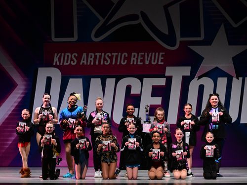 Chicago, IL - 3/8/2024 - Awards