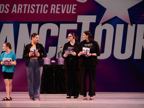 Minneapolis, MN - 4/18/2024 - Awards