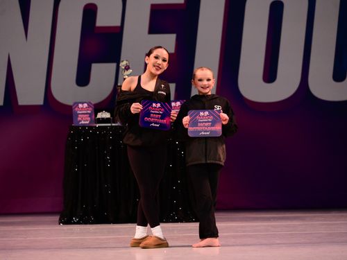 Minneapolis, MN - 4/18/2024 - Awards
