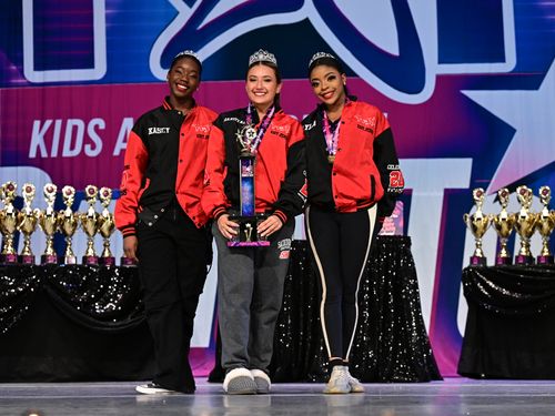 Long Island, NY - 5/3/2024 - Awards