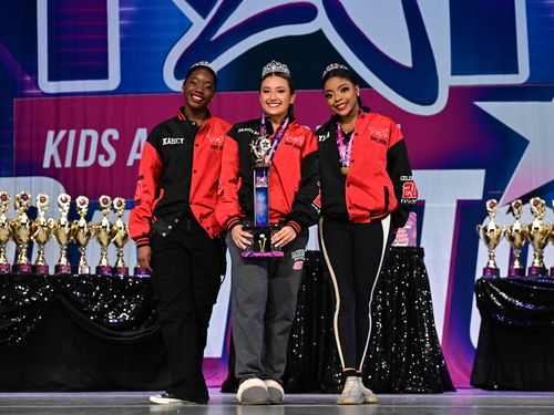 Long Island, NY - 5/3/2024 - Awards