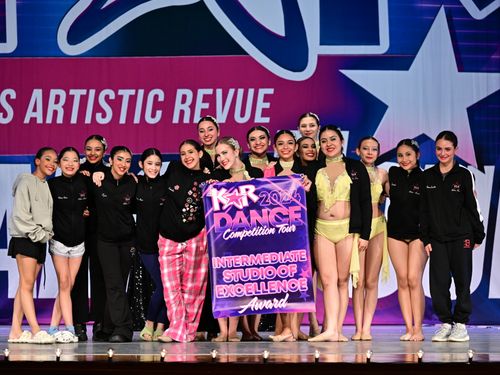 Long Island, NY - 5/3/2024 - Awards