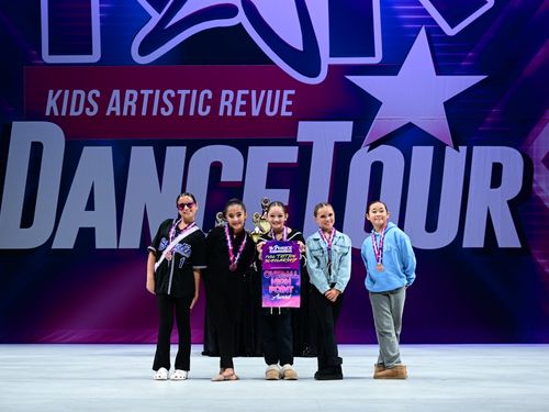 Redondo Beach, CA - 11/15/2024 - Awards