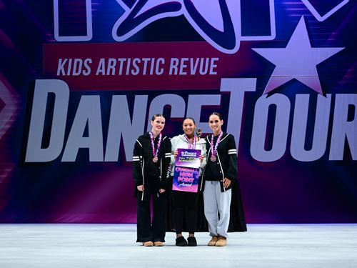 Redondo Beach, CA - 11/15/2024 - Awards