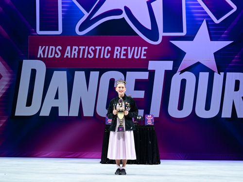 Redondo Beach, CA - 11/15/2024 - Awards