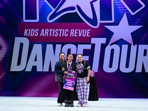 Redondo Beach, CA - 11/15/2024 - Awards