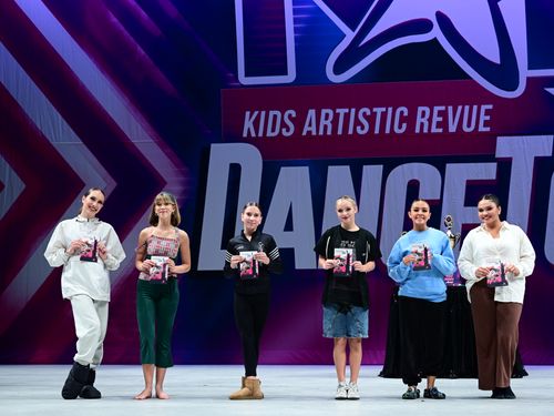 Redondo Beach, CA - 11/15/2024 - Awards
