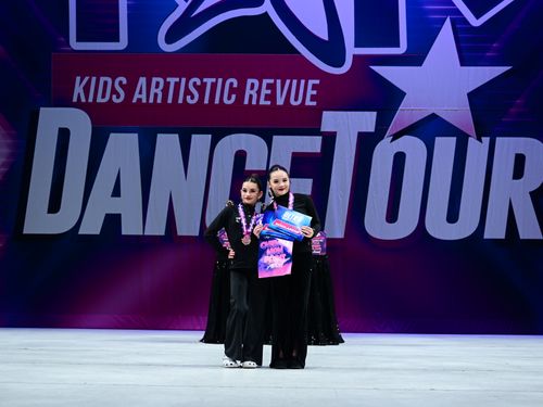 Redondo Beach, CA - 11/15/2024 - Awards
