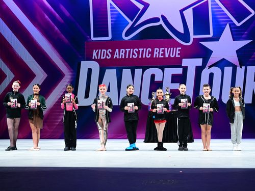 Redondo Beach, CA - 11/15/2024 - Awards