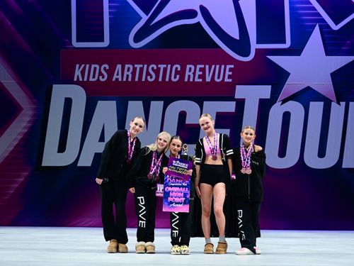 Redondo Beach, CA - 11/15/2024 - Awards