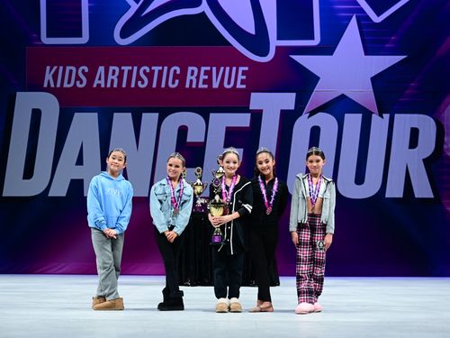 Redondo Beach, CA - 11/15/2024 - Awards