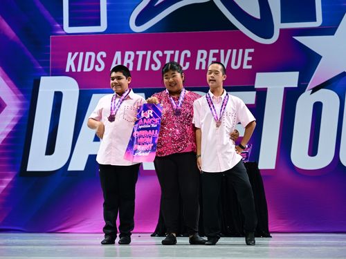 Riverside, CA - Fox Performing Arts Center - 5/30/2025 - Awards