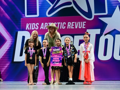 Riverside, CA - Fox Performing Arts Center - 5/30/2025 - Awards