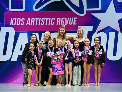 Riverside, CA - Fox Performing Arts Center - 5/30/2025 - Awards