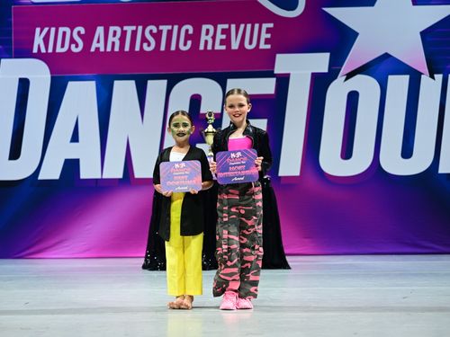 Riverside, CA - Fox Performing Arts Center - 5/30/2025 - Awards