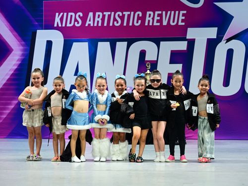 Riverside, CA - Fox Performing Arts Center - 5/30/2025 - Awards