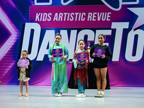 Riverside, CA - Fox Performing Arts Center - 5/30/2025 - Awards