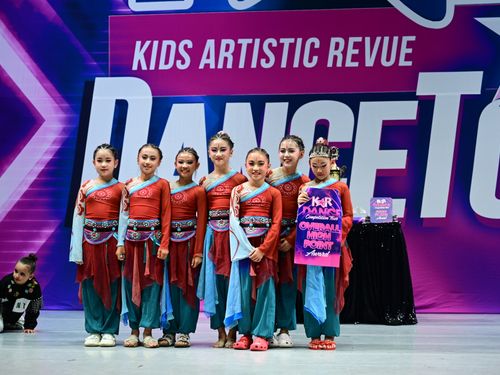 Riverside, CA - Fox Performing Arts Center - 5/30/2025 - Awards