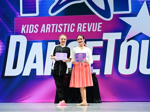 Riverside, CA - Fox Performing Arts Center - 5/30/2025 - Awards