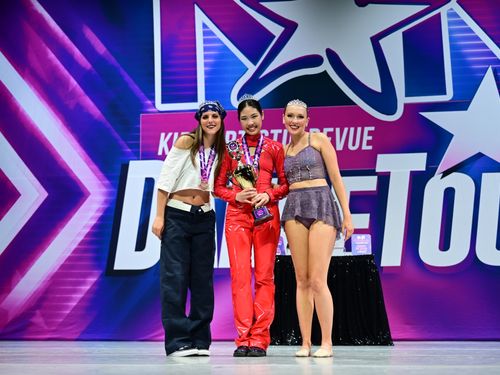 Riverside, CA - Fox Performing Arts Center - 5/30/2025 - Awards