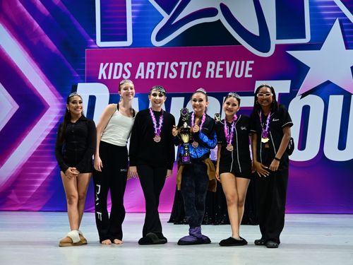Riverside, CA - Fox Performing Arts Center - 5/30/2025 - Awards