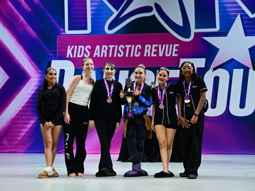 Riverside, CA - Fox Performing Arts Center - 5/30/2025 - Awards