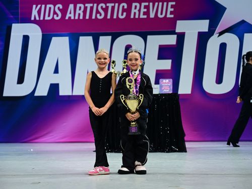Riverside, CA - Fox Performing Arts Center - 5/30/2025 - Awards