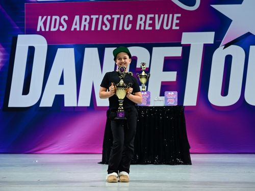 Riverside, CA - Fox Performing Arts Center - 5/30/2025 - Awards