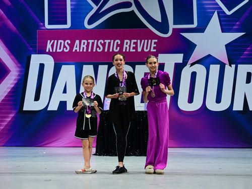 Riverside, CA - Fox Performing Arts Center - 5/30/2025 - Awards