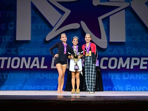 Riverside, CA - Riverside Municipal Auditorium - 5/30/2025 - Awards