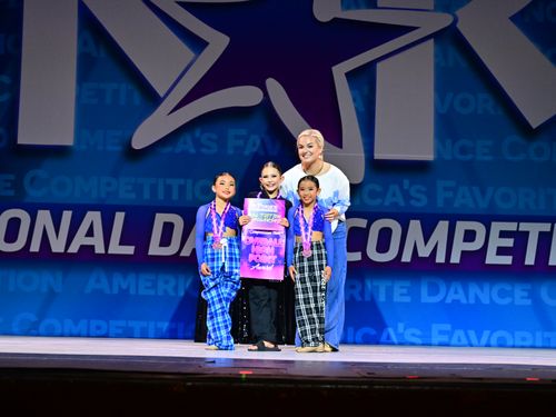 Riverside, CA - Riverside Municipal Auditorium - 5/30/2025 - Awards