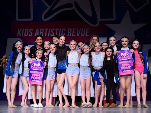 Long Island, NY - 4/4/2025 - Awards