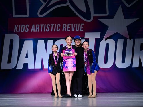 Long Island, NY - 4/4/2025 - Awards