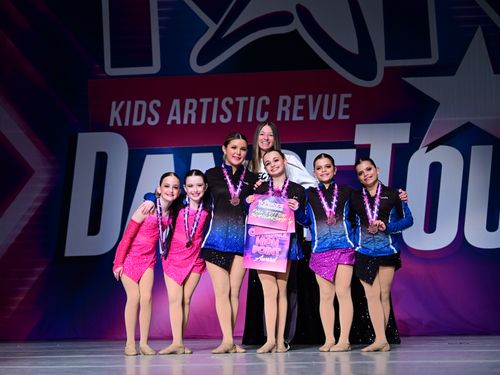 Long Island, NY - 4/4/2025 - Awards