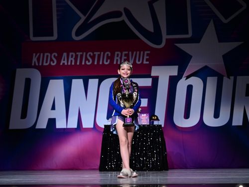 Long Island, NY - 4/4/2025 - Awards