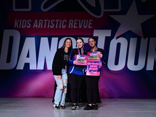Long Island, NY - 4/4/2025 - Awards
