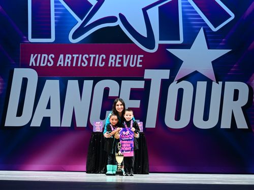 Redondo Beach, CA - 11/14/2025 - Awards