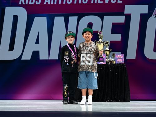 Redondo Beach, CA - 11/14/2025 - Awards
